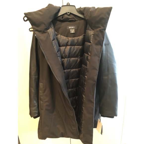 DKNY faux fur-trimmed down-filled jacket coat - New with Tags - Large - Picture 5 of 15